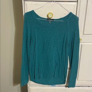 Laila Jayde Teal Long Sleeve Top